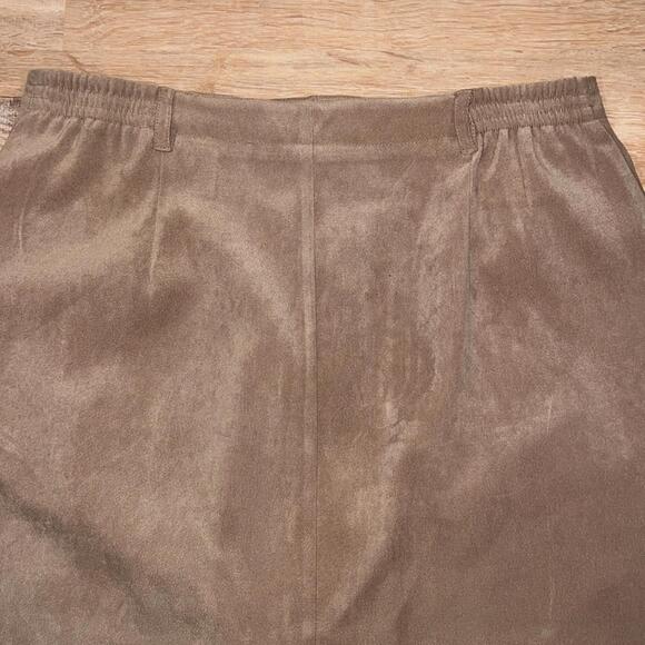 Karen Scott Stretch long skirt size 14 slit up back - Picture 7 of 8